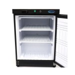 Καταψύκτης με 1 τυφλή πόρτα 200L μαύρο με 2 σταθερά ράφια MAX-09405003